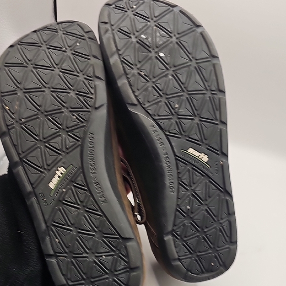 Kalso Earth Shoe Brown Suede Flats with Strap and Sturdy Sole Size 7B - Picture 7 of 8